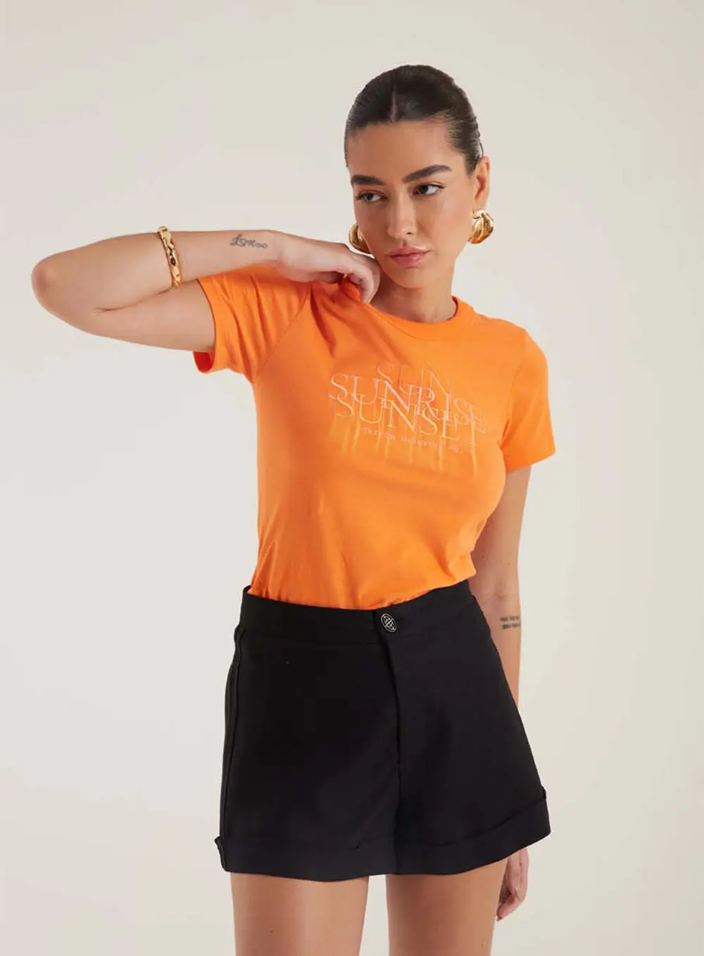 Camiseta Estampada E Bordada Laranja 6