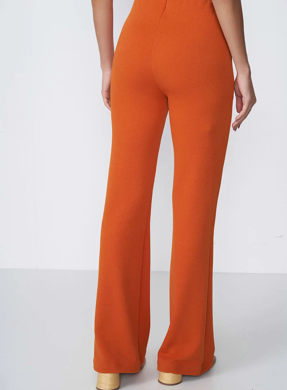 Calça Flare Texturizada Laranja