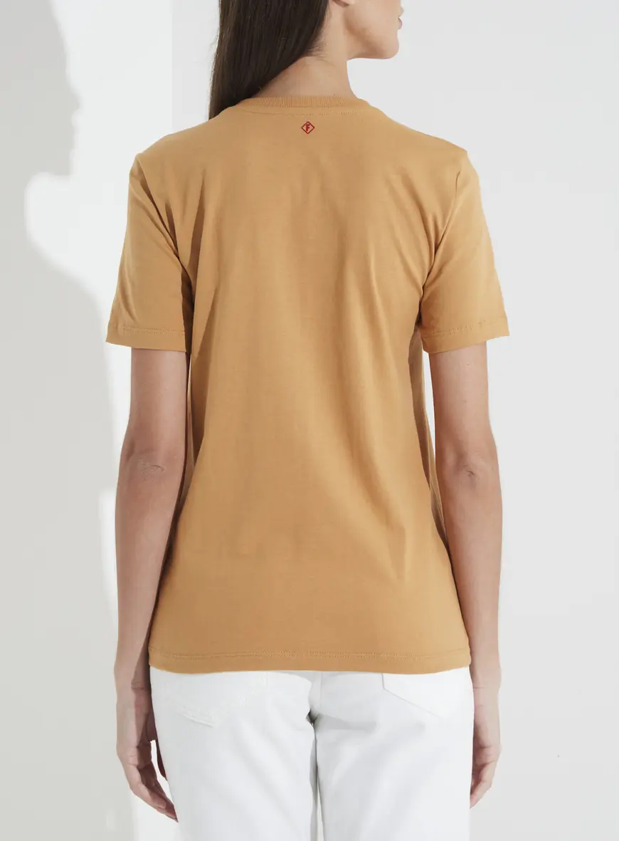 Camiseta Estampa Em Alto Relevo Bege