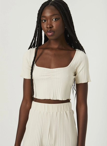 Blusa Cropped Canelada Trevo Clc