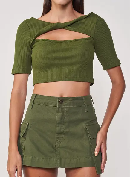 Blusa Canelada Com Torção