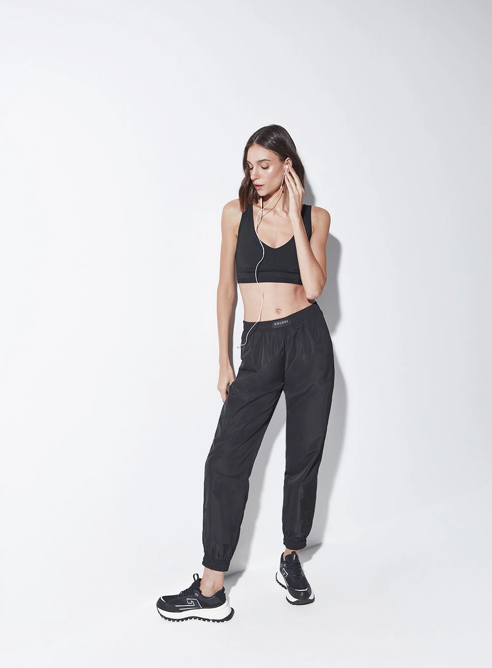 Calça Nylon Média Com Elástico Preto
