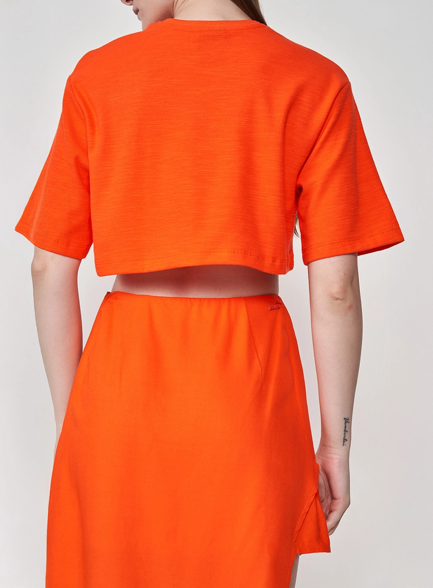 Camiseta Cropped Clc Laranja 2