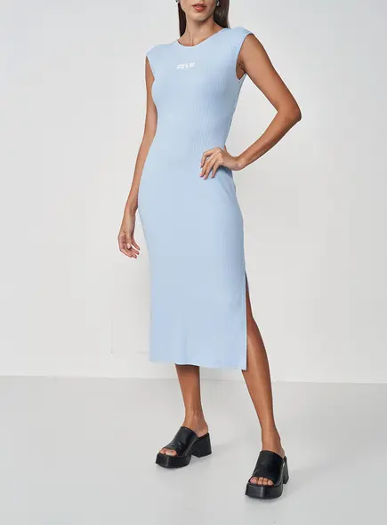 Vestido Canelado Midi Abertura Nas Costas