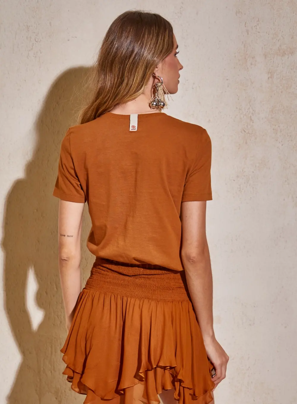 Camiseta Comfort Com Logo Marrom