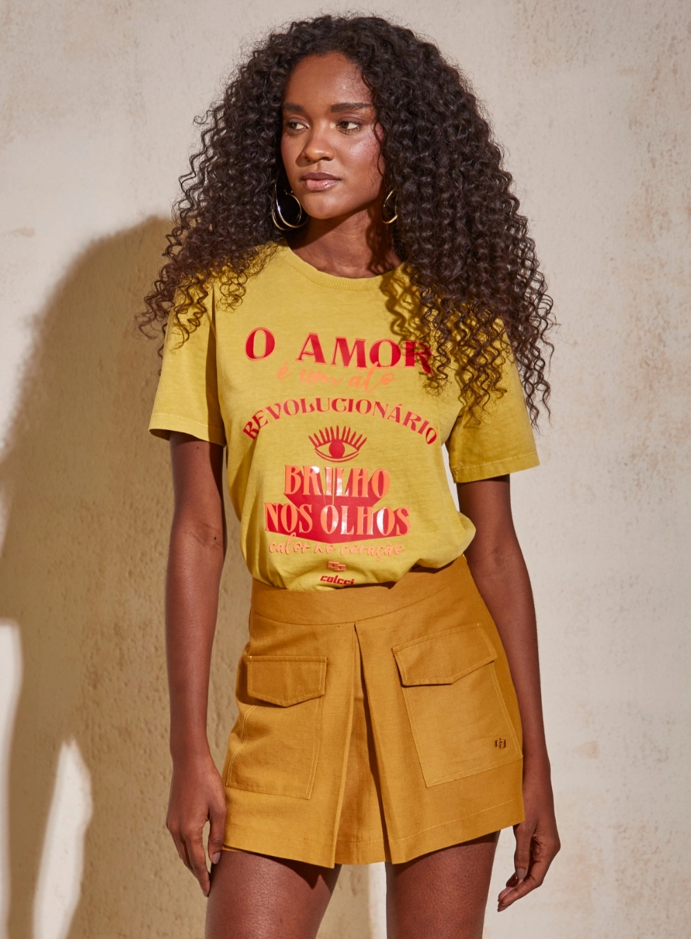 Camiseta Colcci Marrom Ebbela