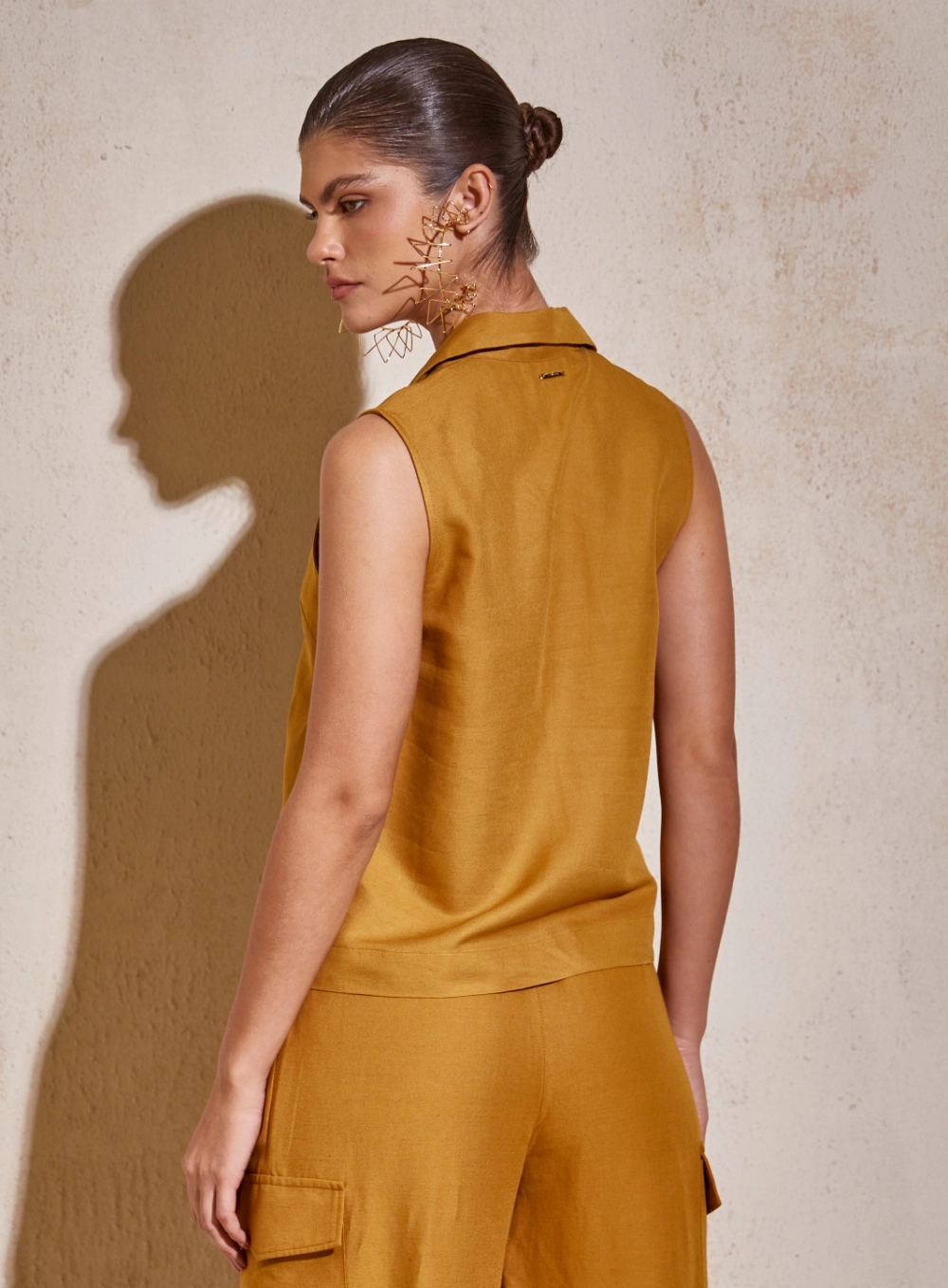 Blusa Linho Marrom Ebbela