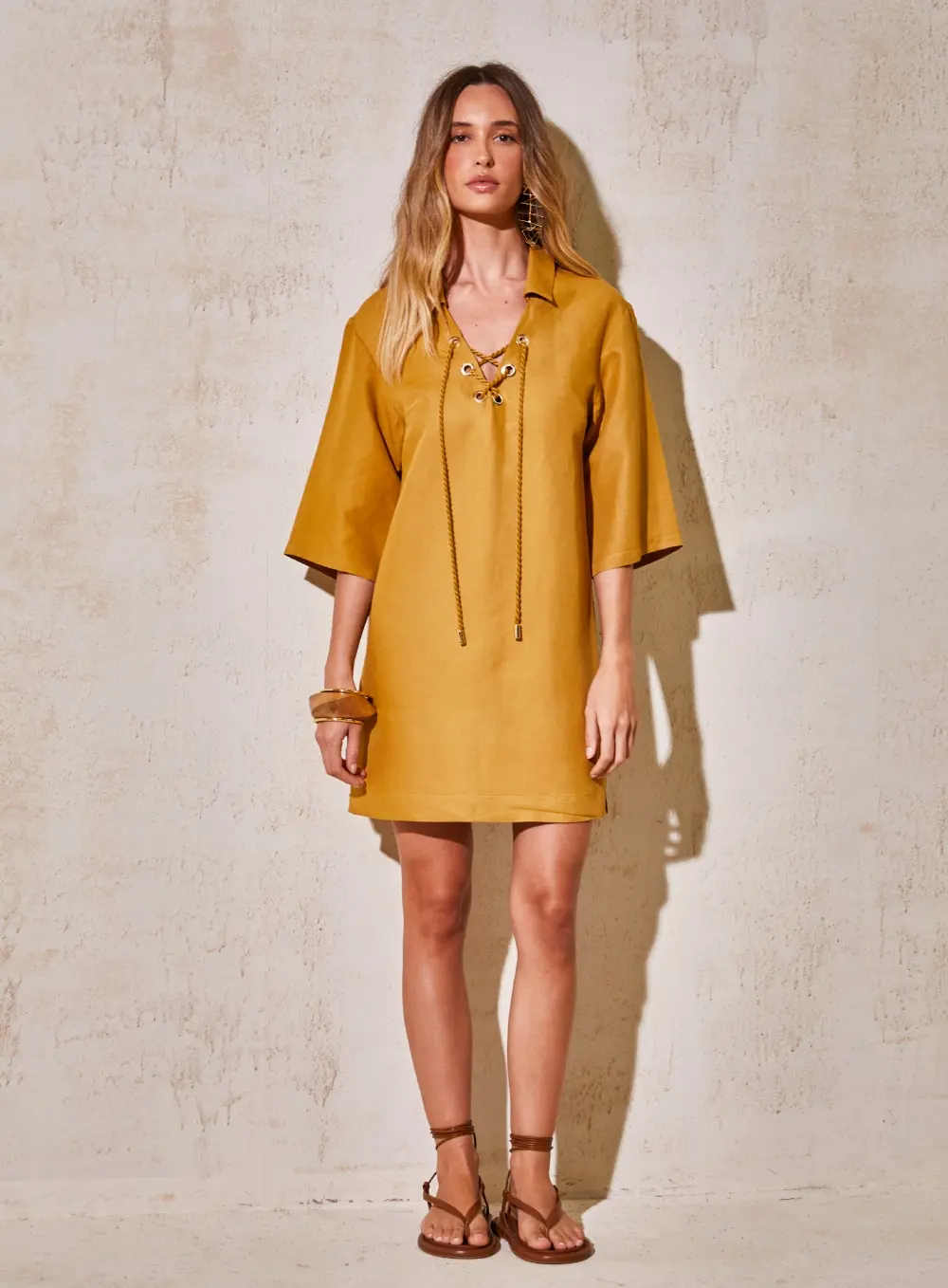Vestido Linho Com Amarração Marrom Ebbela