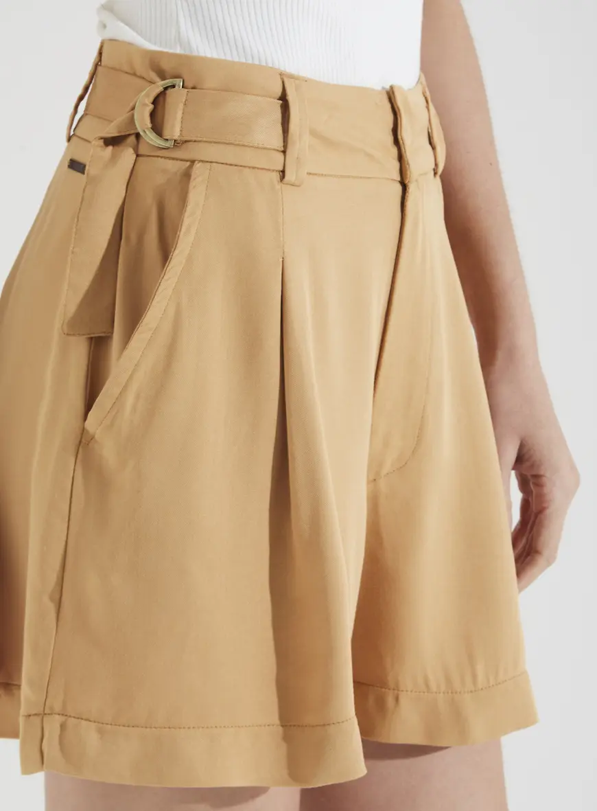 Short Forum Bege