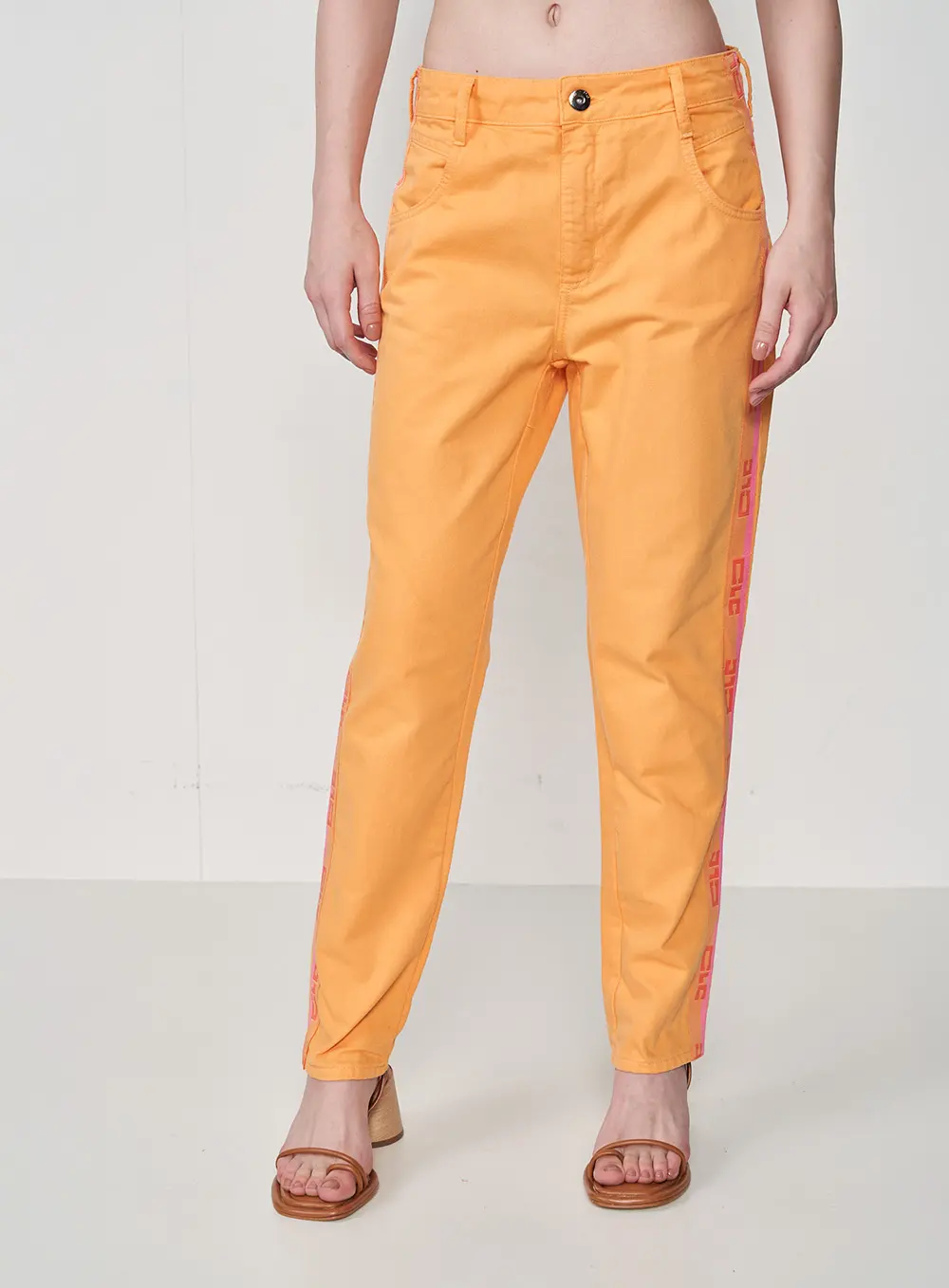 Calça Sarja Boyfriend Laranja 3