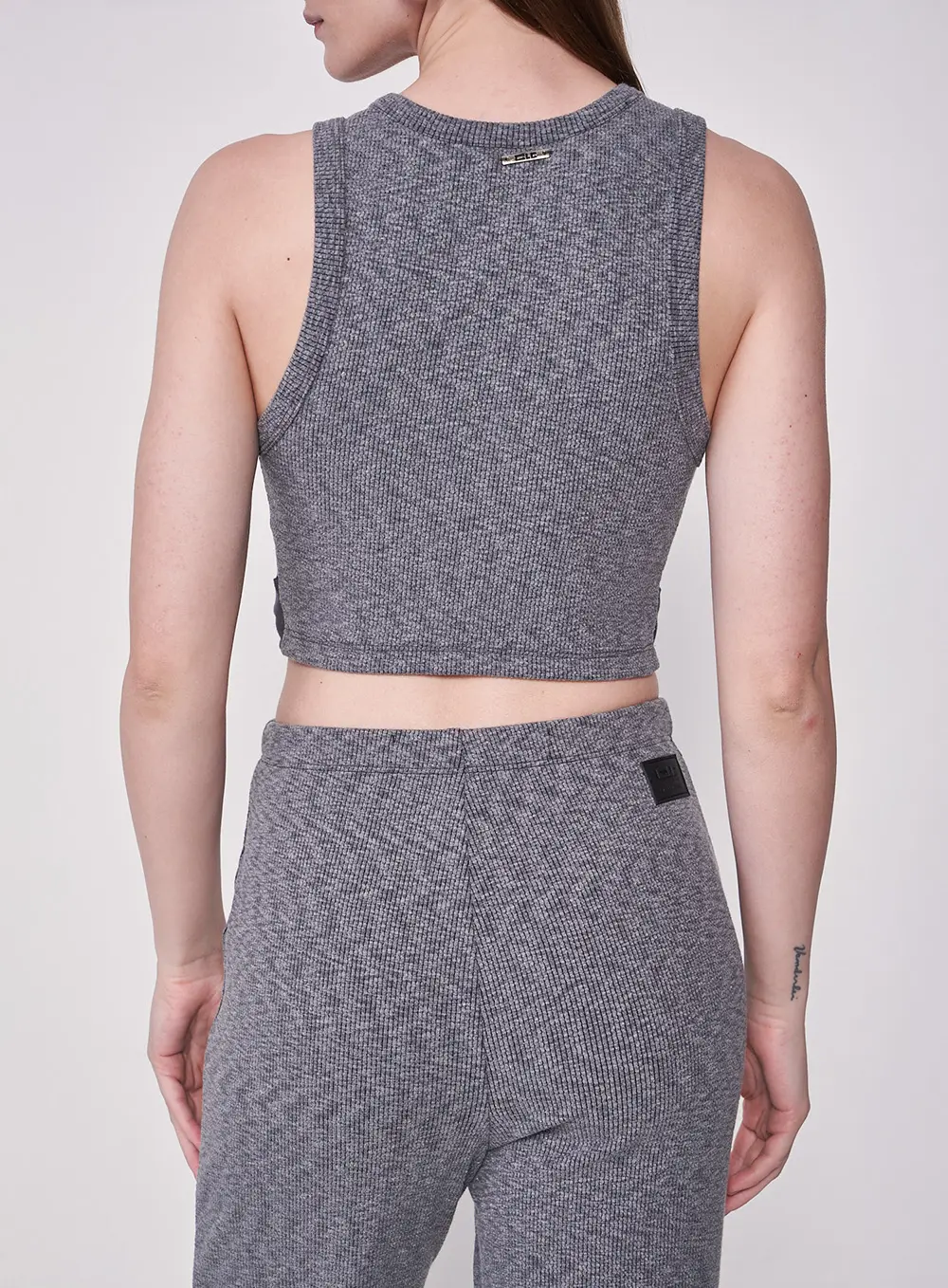 Blusa Cropped Com Torção CINZA 2