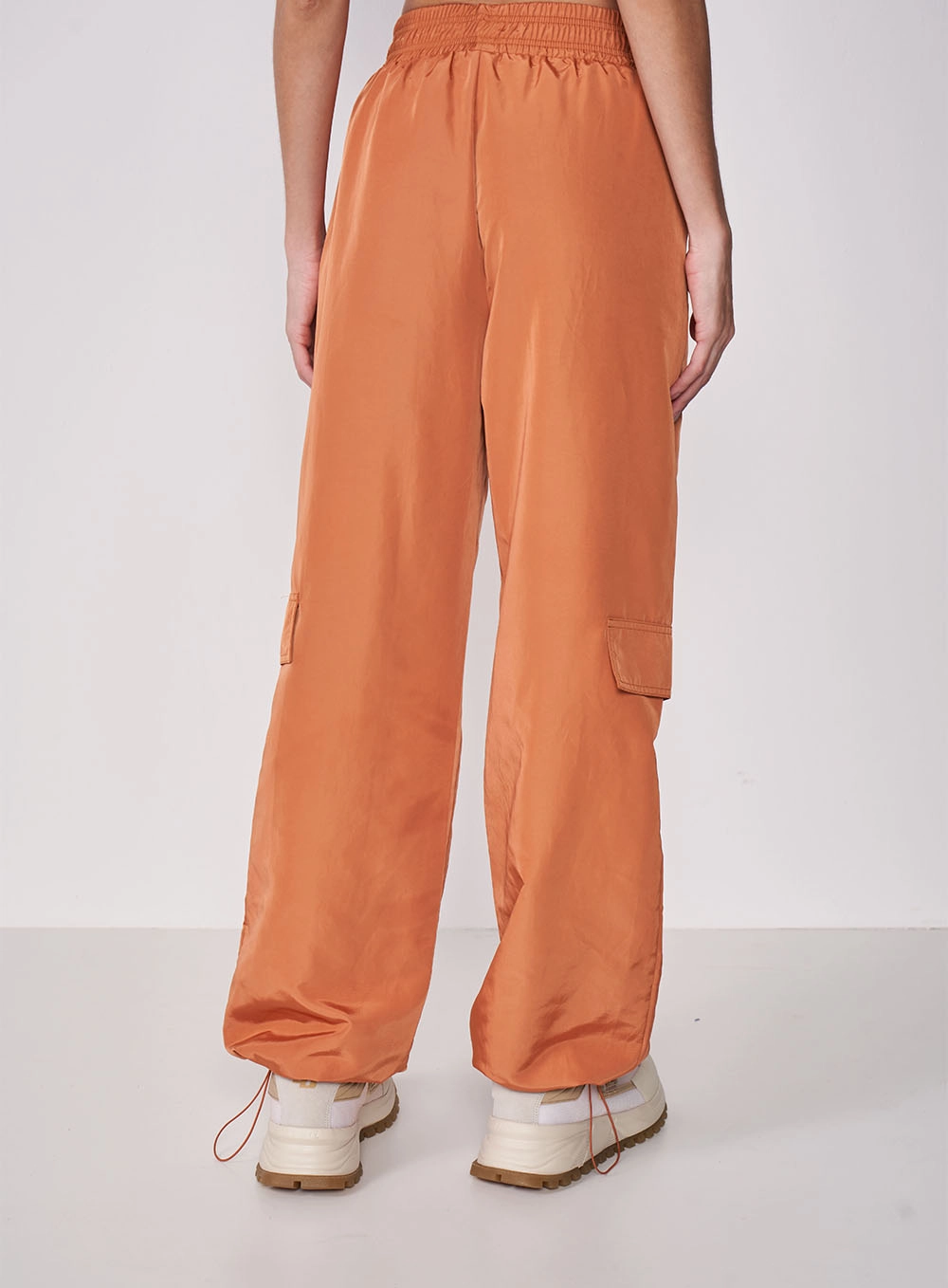 Calça Nylon Marrom Brandy