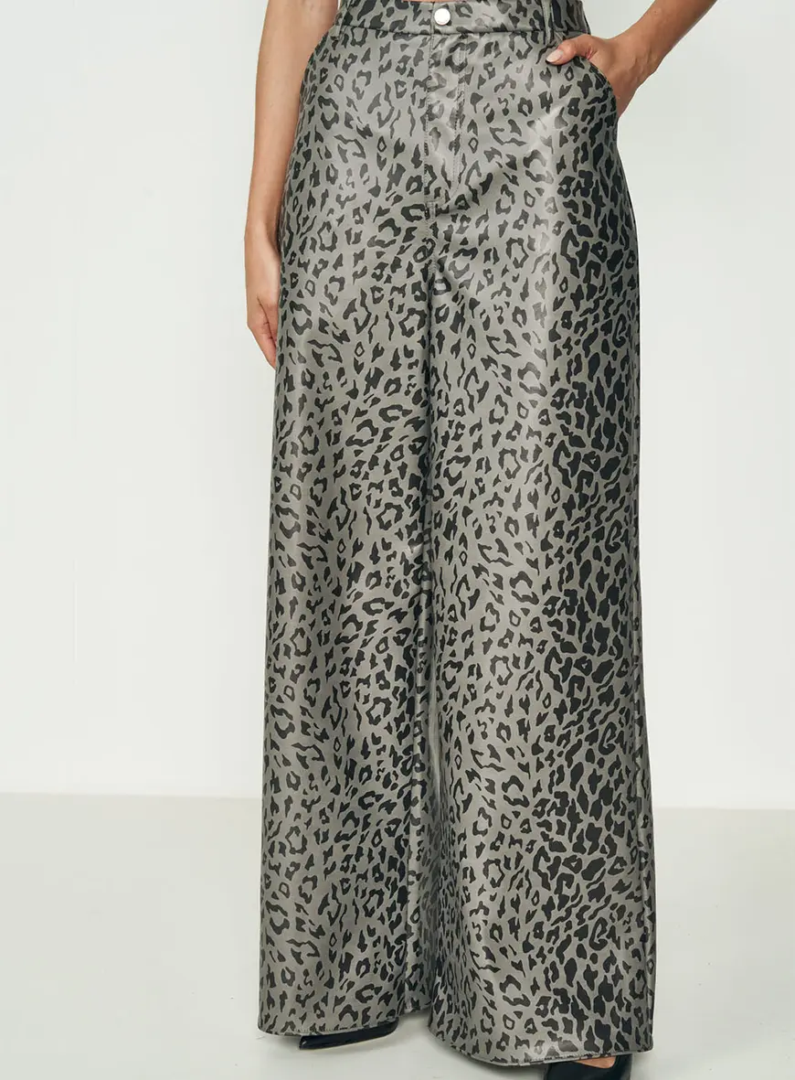 Calça Wide Leg Onça