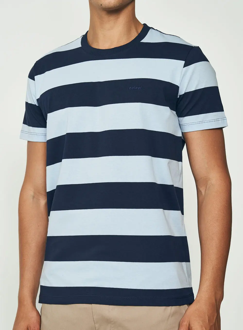 Camiseta Masculina Listrada Manga Curta Estampados