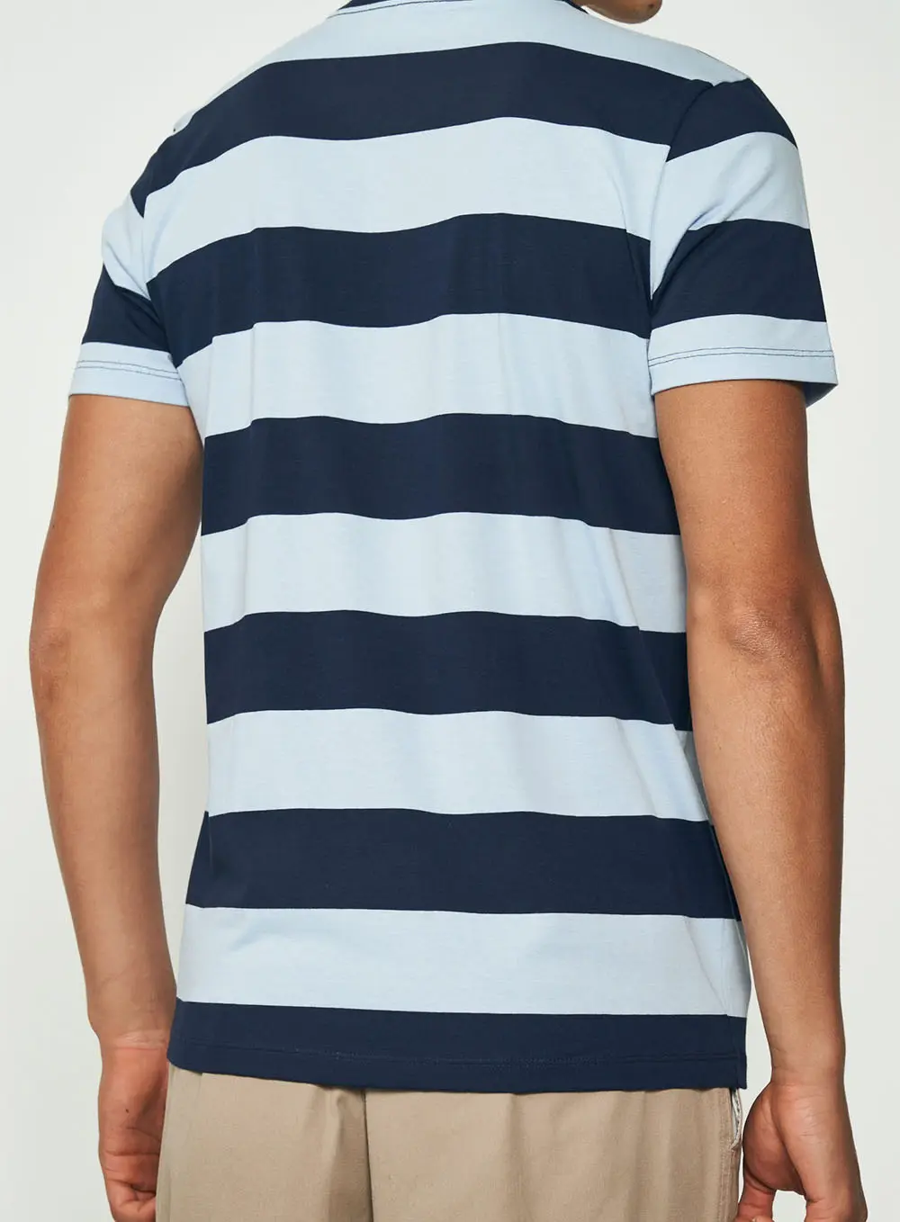 Camiseta Masculina Listrada Manga Curta Estampados