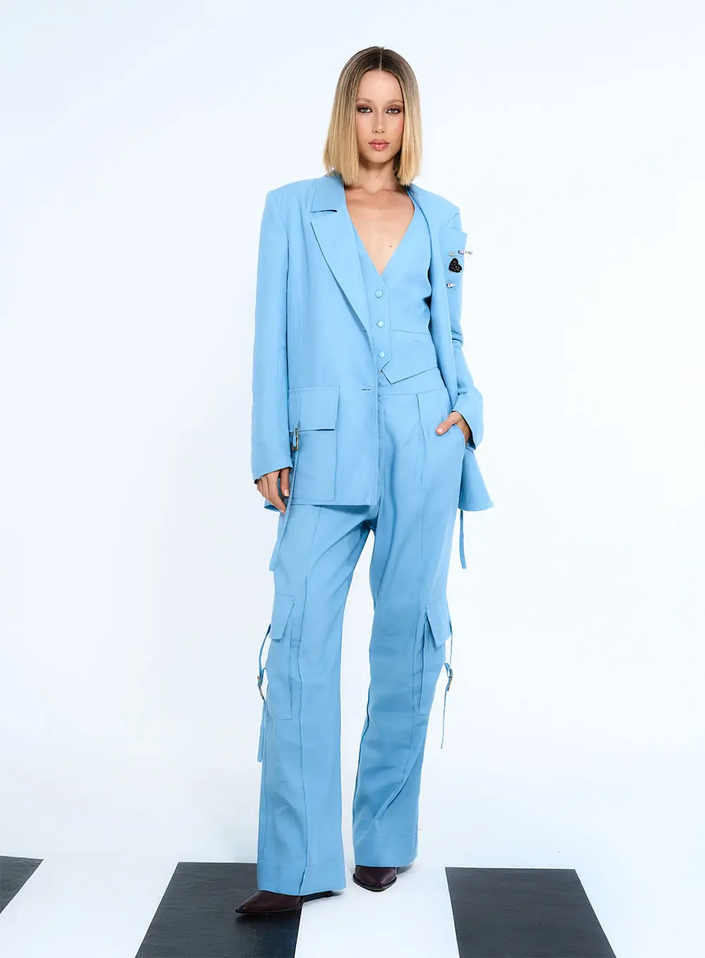 Calça Cargo Com Detalhes Azul 5