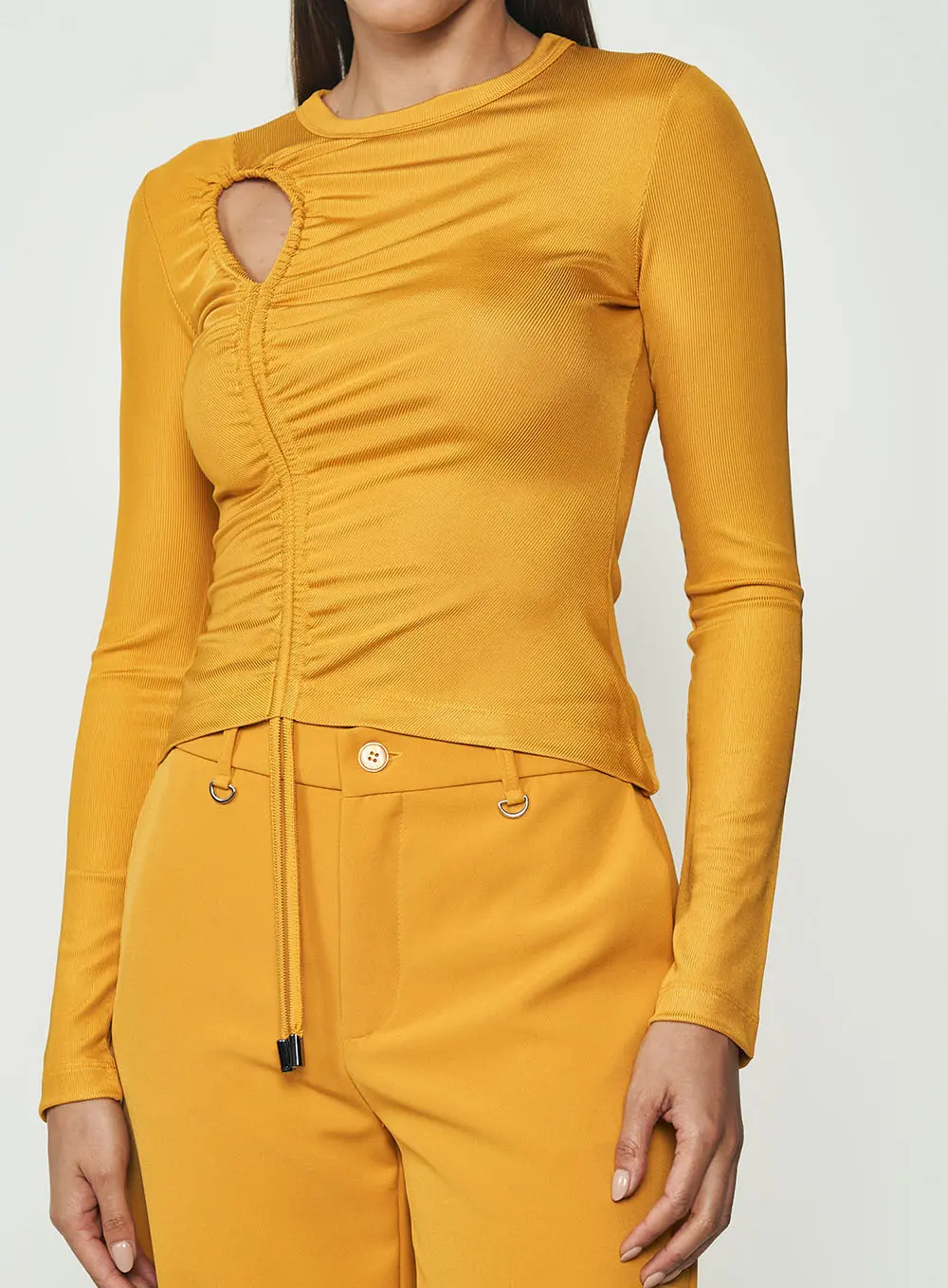 Blusa Justa Manga Longa Com Drapeado Amarelo Sunray