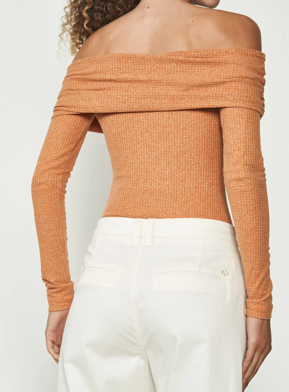 Blusa Ombro A Ombro Drapeada Canelada Laranja