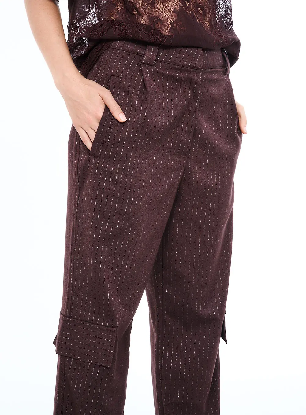 Calça Pinstripe Com Bolsos Marrom 3