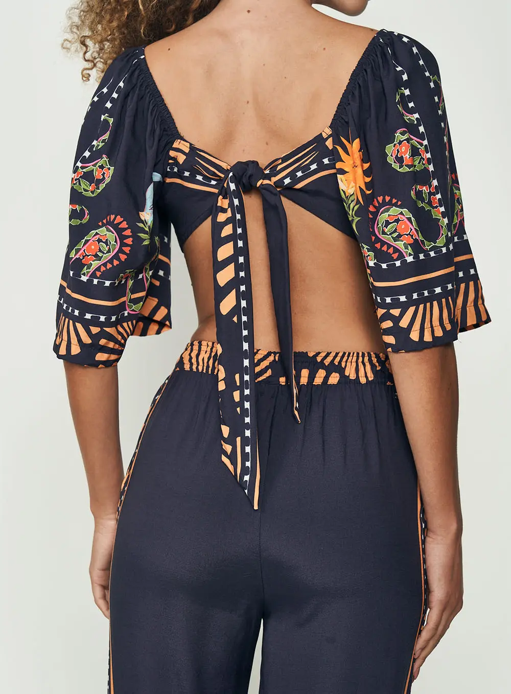 Blusa Cropped Estampada Estampados