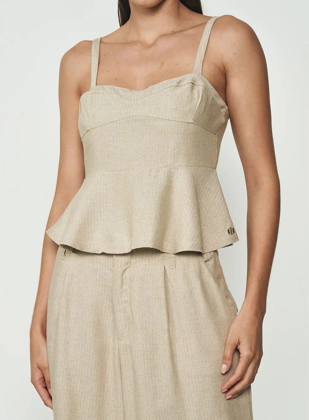 Blusa Slim Ajustada Marrom