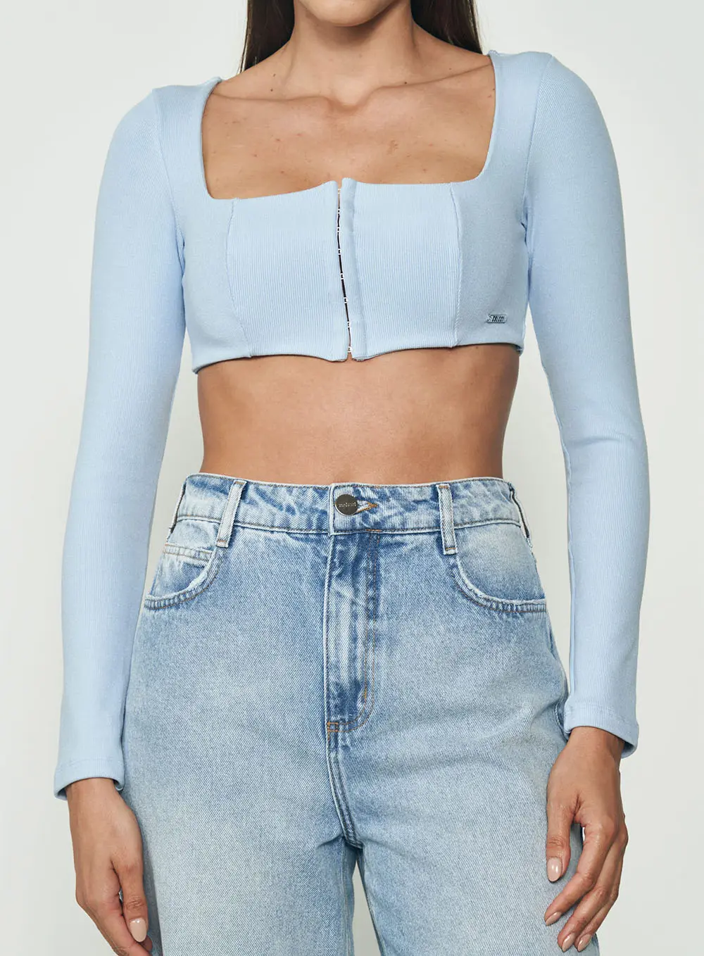 Blusa Slim Manga Longa Encurtada Azul Tranquile Blue