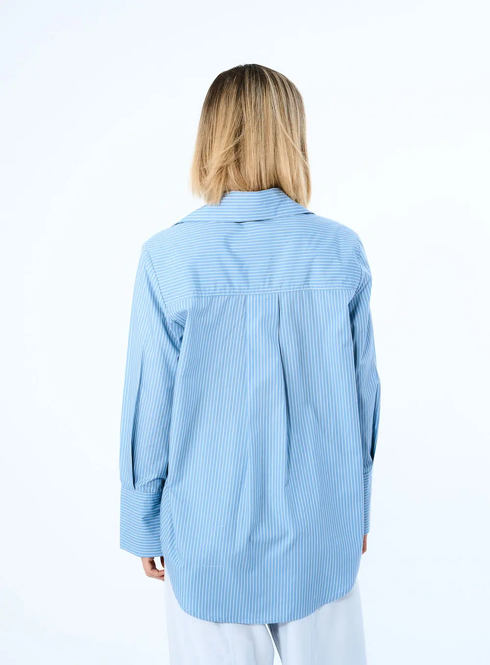 Camisa Listrada Com Aplicação Estampados 4