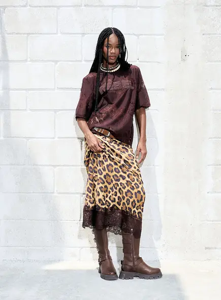 Blusa Renda Marrom