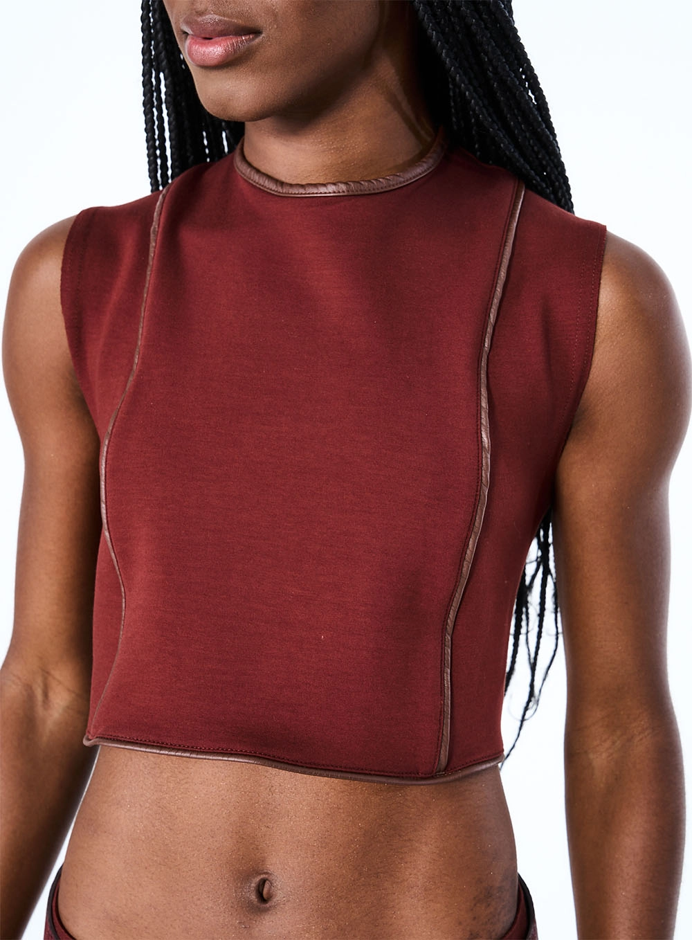 Blusa Cropped Com Detalhe Marrom 3