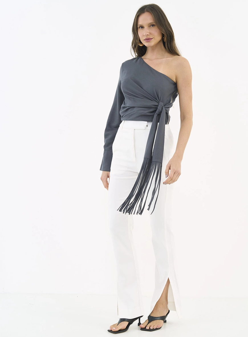 Blusa Assimétrica Com Franjas Cinza 1