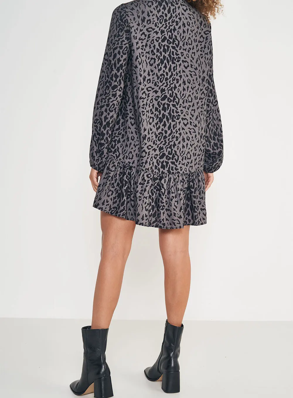 Vestido Onça Moderno Estampados
