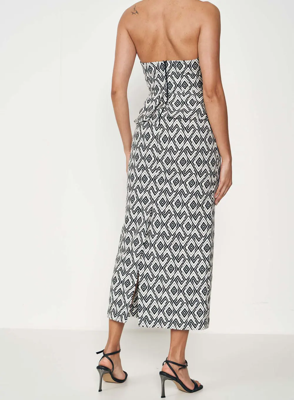 Vestido Geometric Glam Estampados