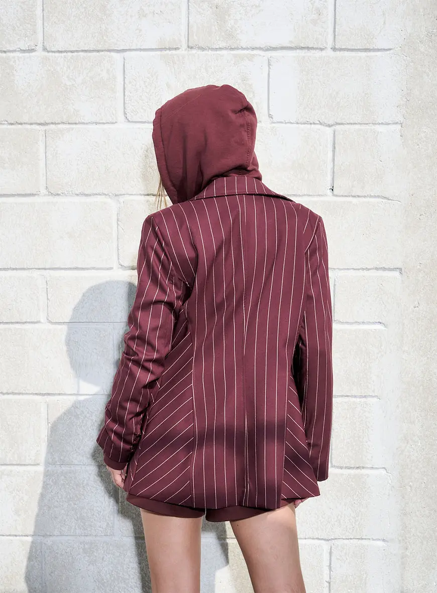 Blazer Listrado Alongado Marrom 3