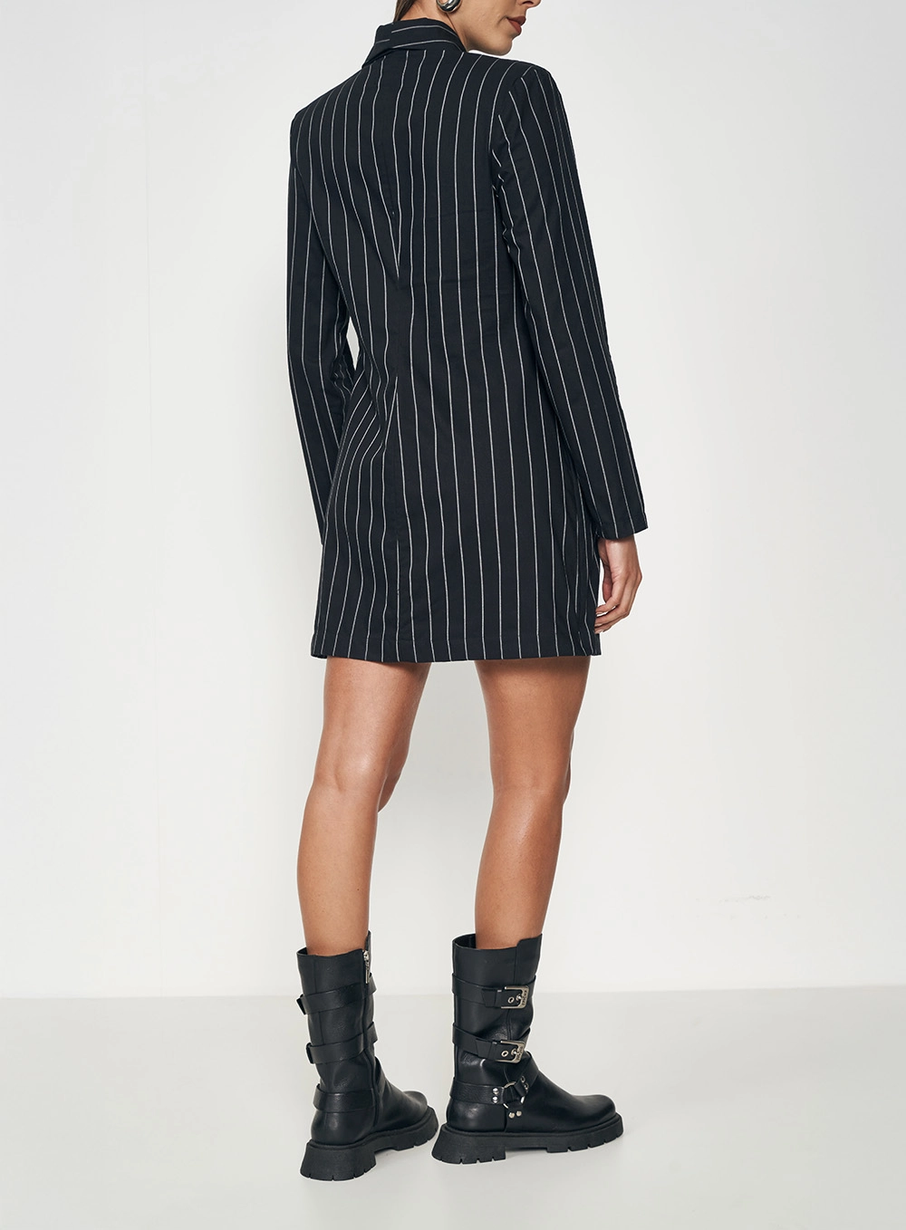 Vestido Listrado Preto 2