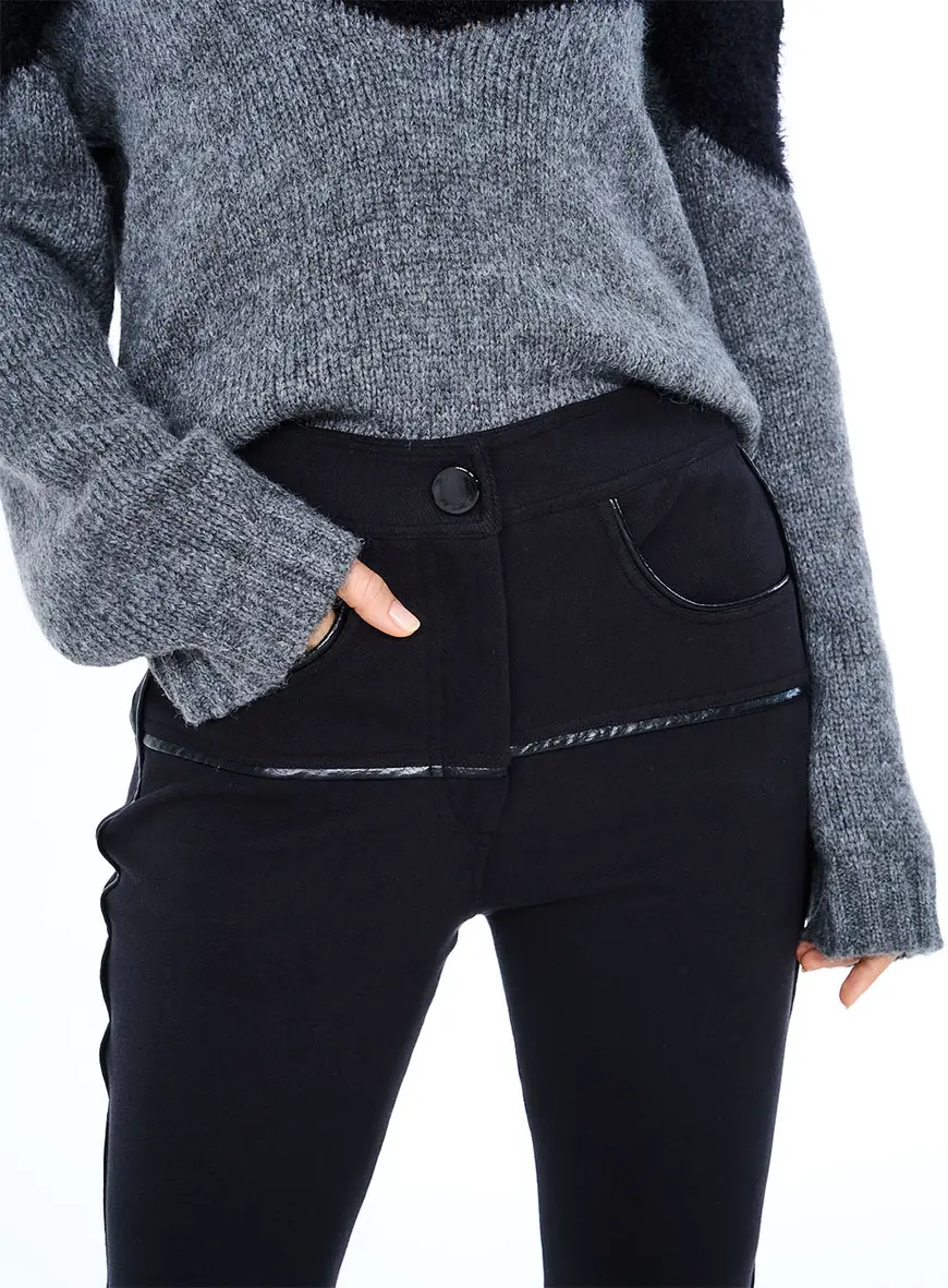 Calça Clochard Com Detalhe Preto 3