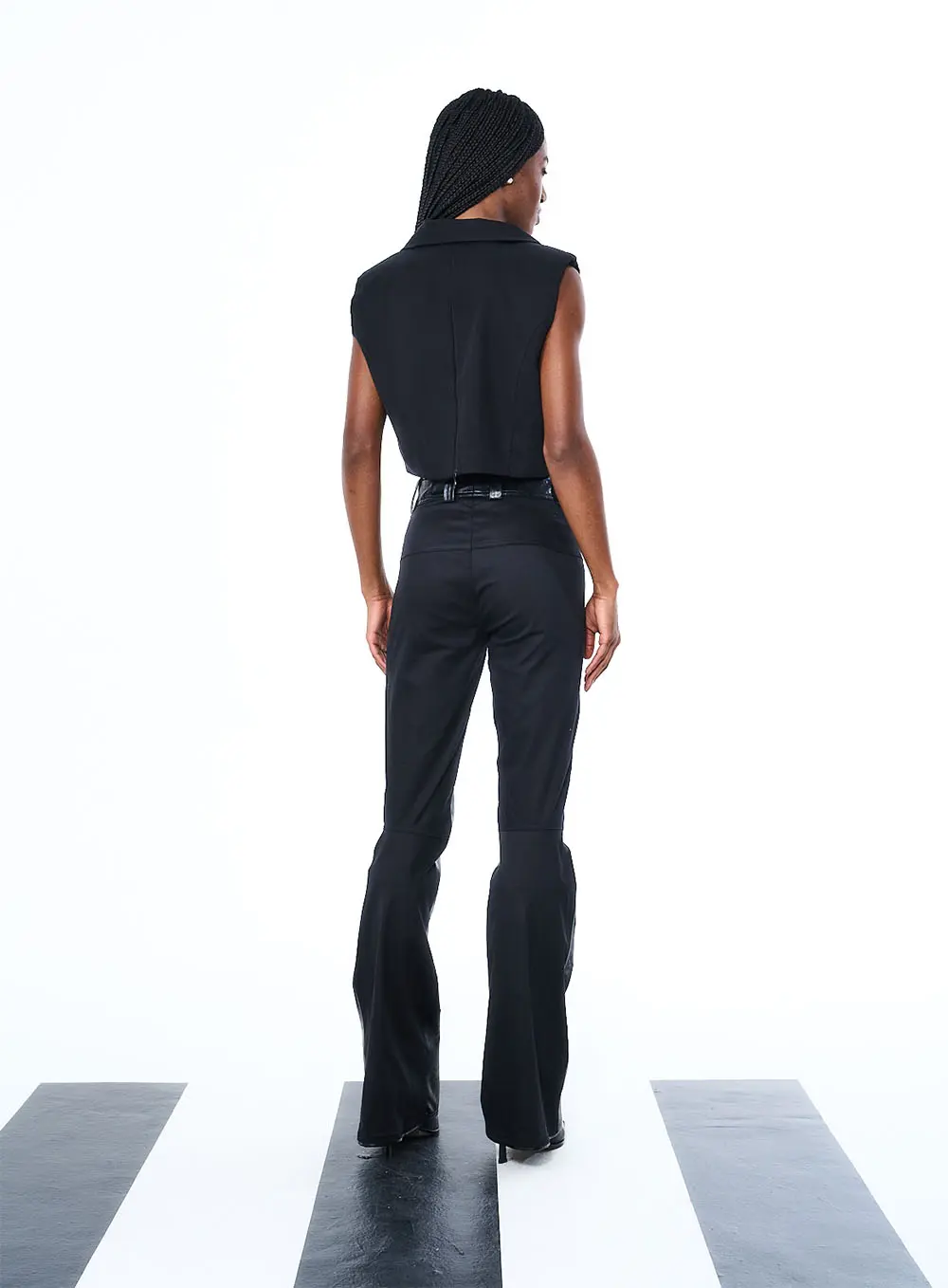 Calça Flare Em Pu Preto 4