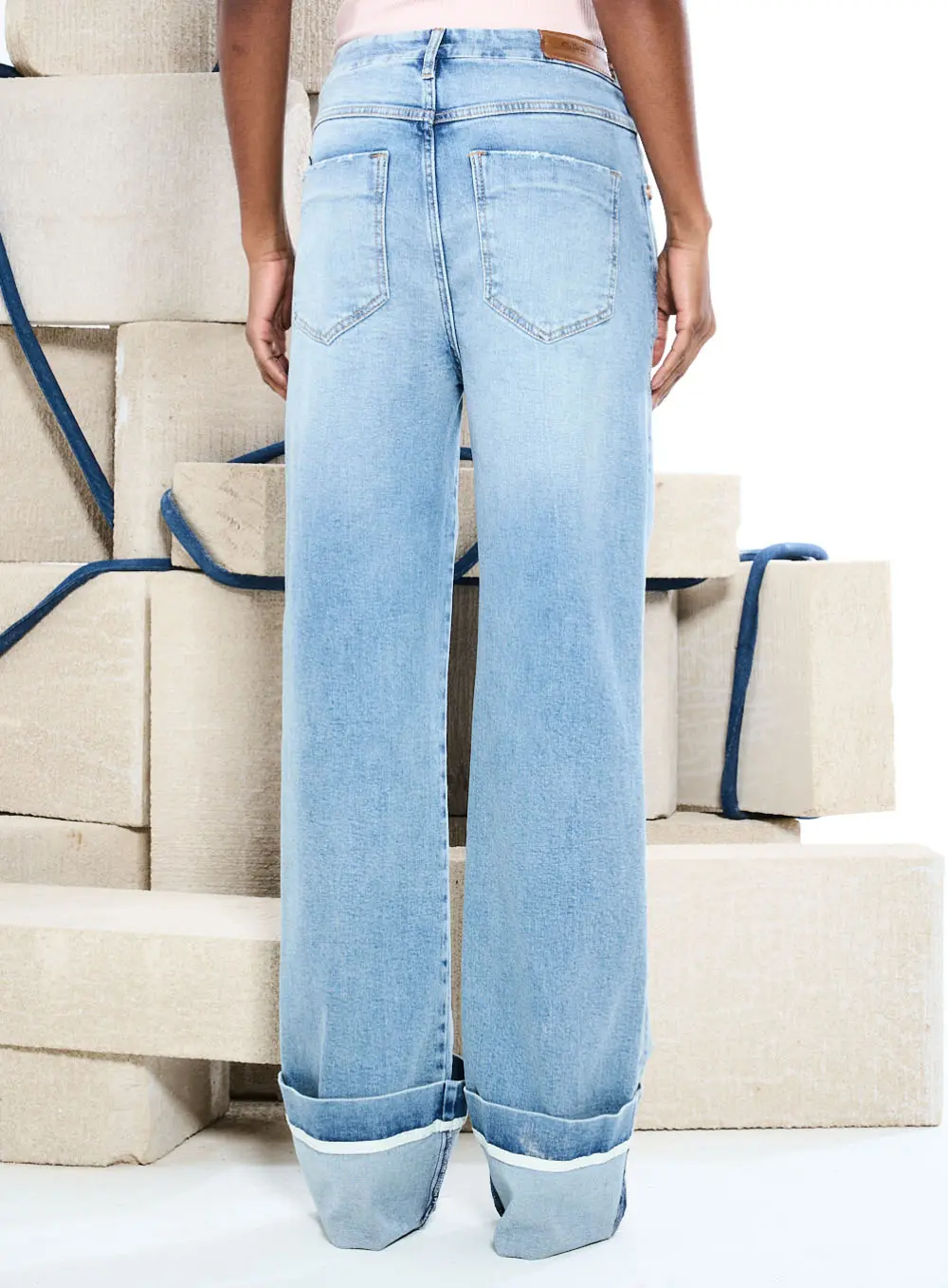 Calça Jeans Comfort Com Dobra Índigo 2