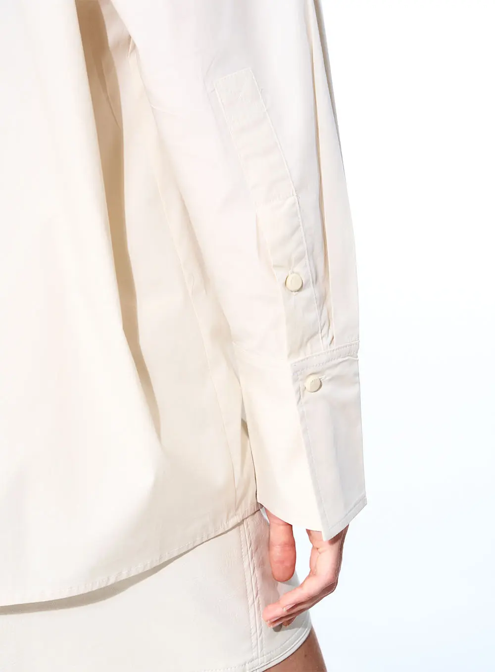 Camisa Oversized Bege 3