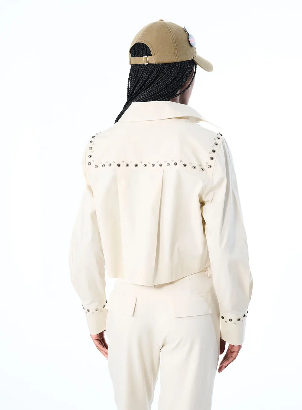 Camisa Cropped Com Metal Bege 3