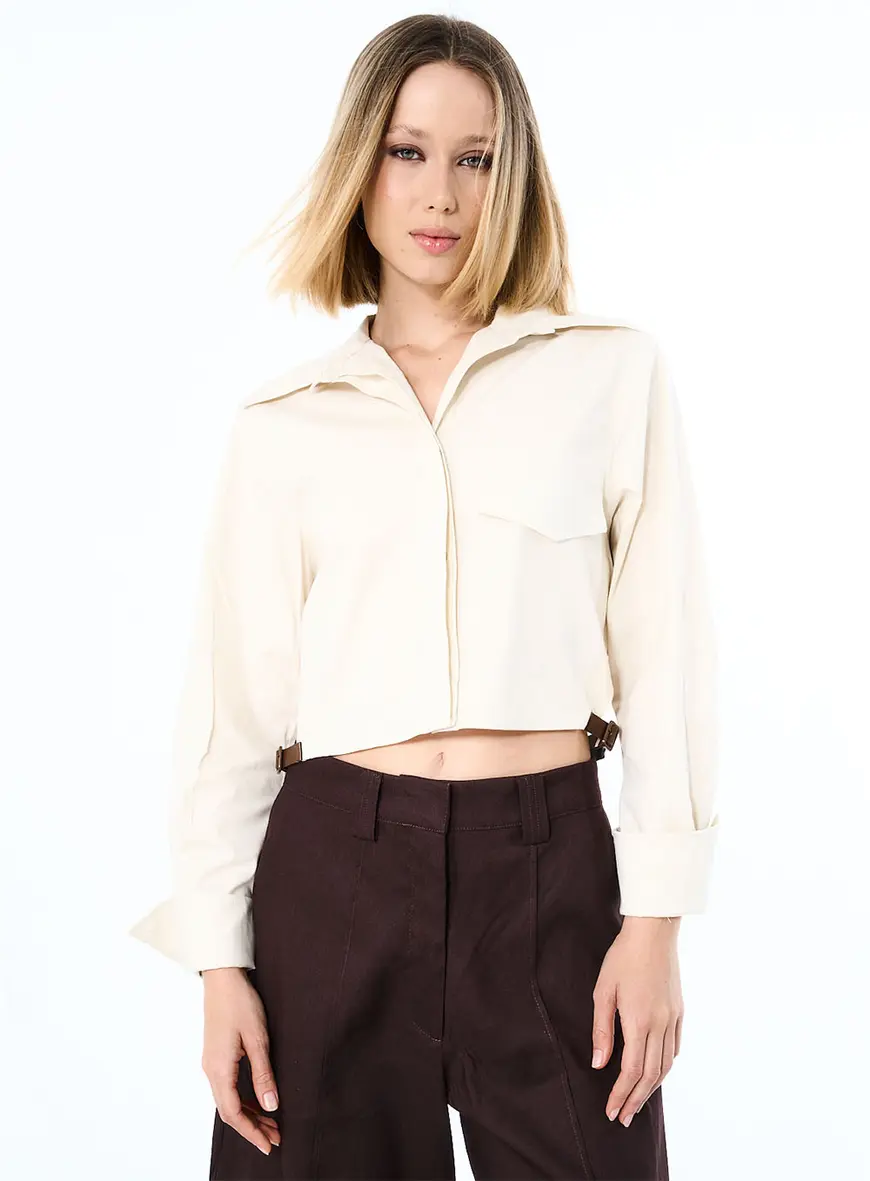 Camisa Cropped Com Detalhe Lateral Bege 2