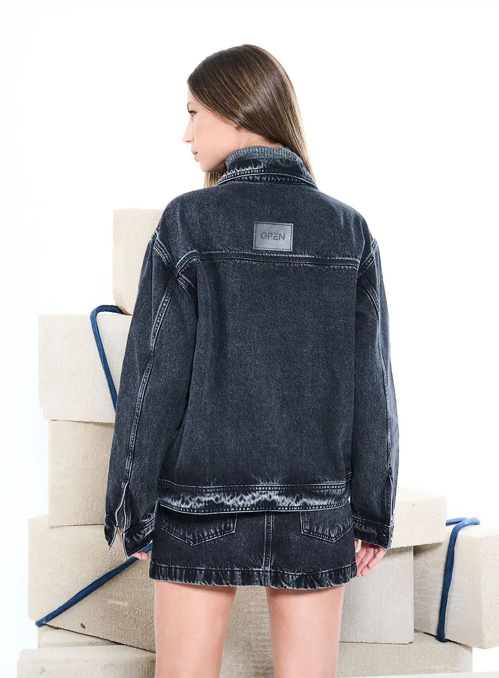 Jaqueta Jeans Com Aplicação Indigo Preto 4