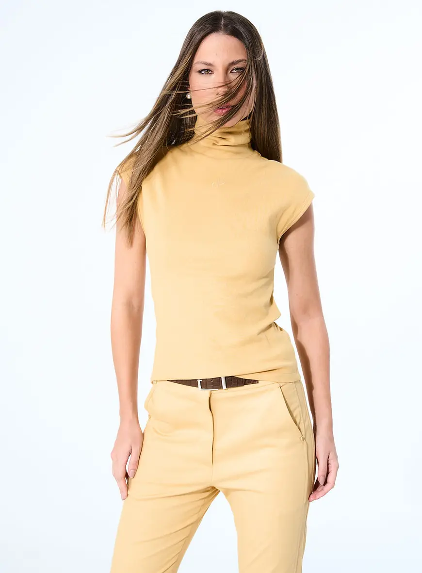 Blusa Canelada Bege 3