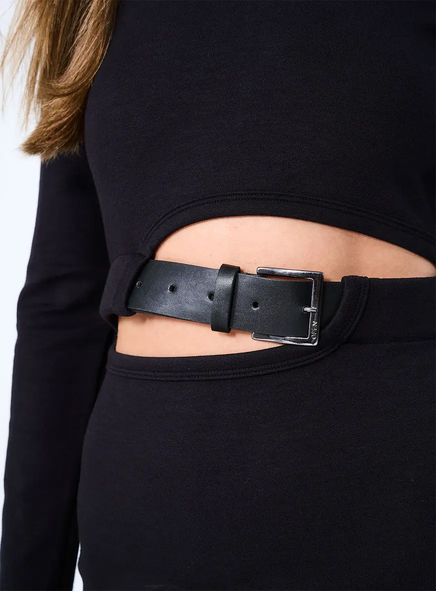 Vestido Gola Alta Com Detalhe De Fivela Preto 2