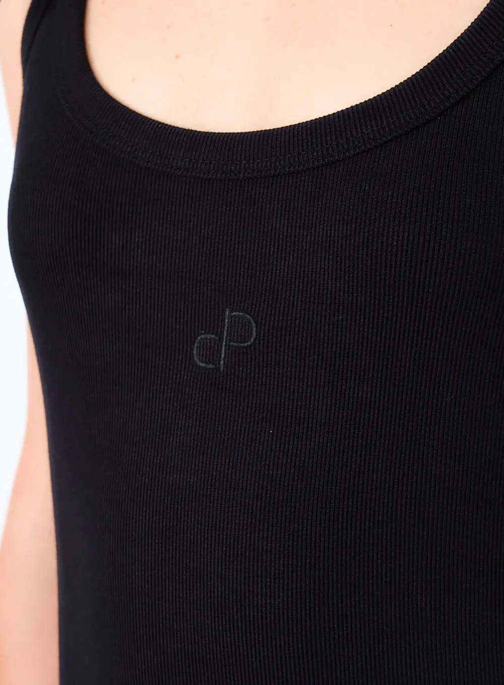 Vestido Tubinho Com Tiras Preto 4