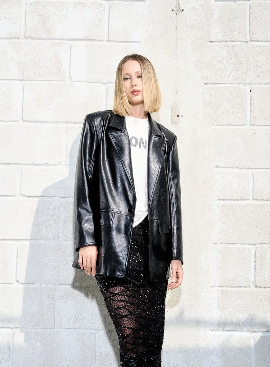 Blazer Basic Comfort Em Pu Preto 1