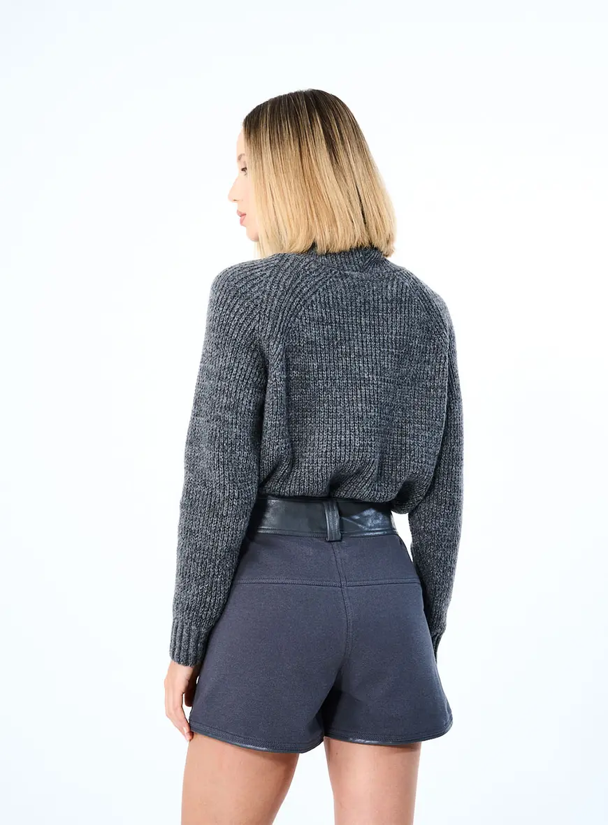 Short Mini Basic Comfort Em Pu Cinza 3