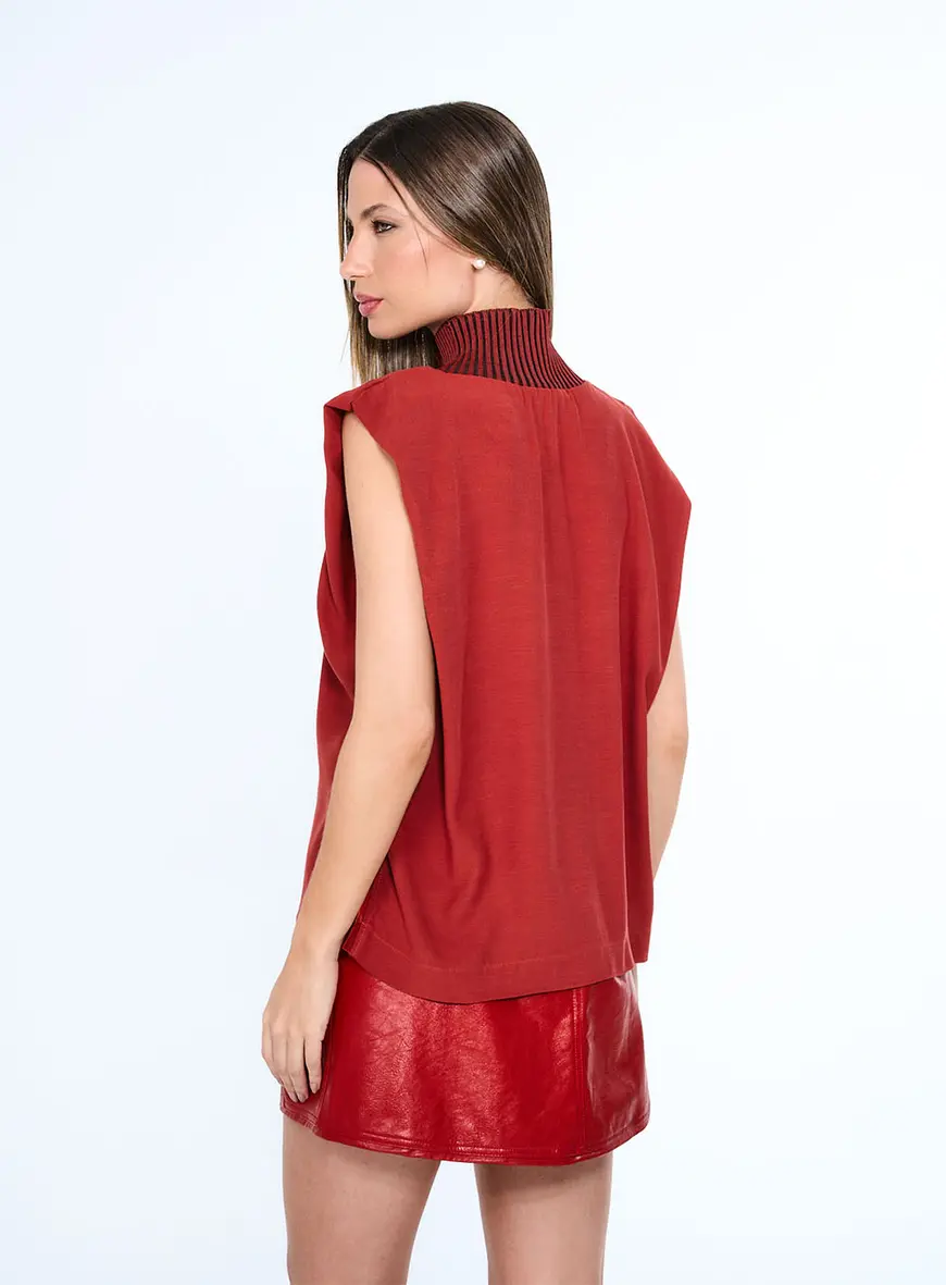 Blusa Gola Alta Muscle Vermelho 4