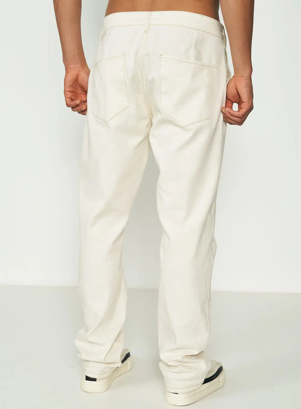 Calça Chino Reta Off Shell