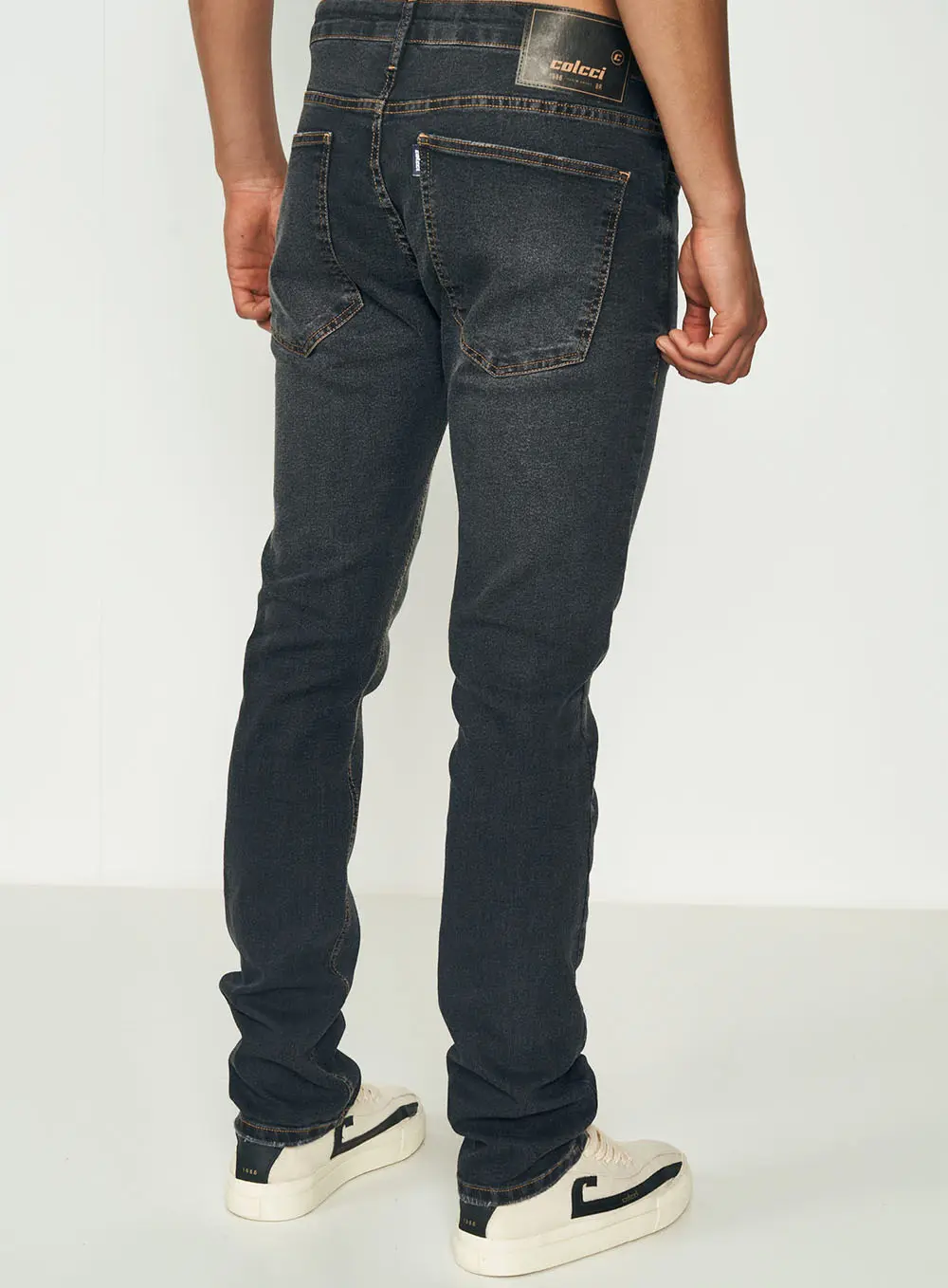 Calça Jeans Felipe Skinny Indigo Preto