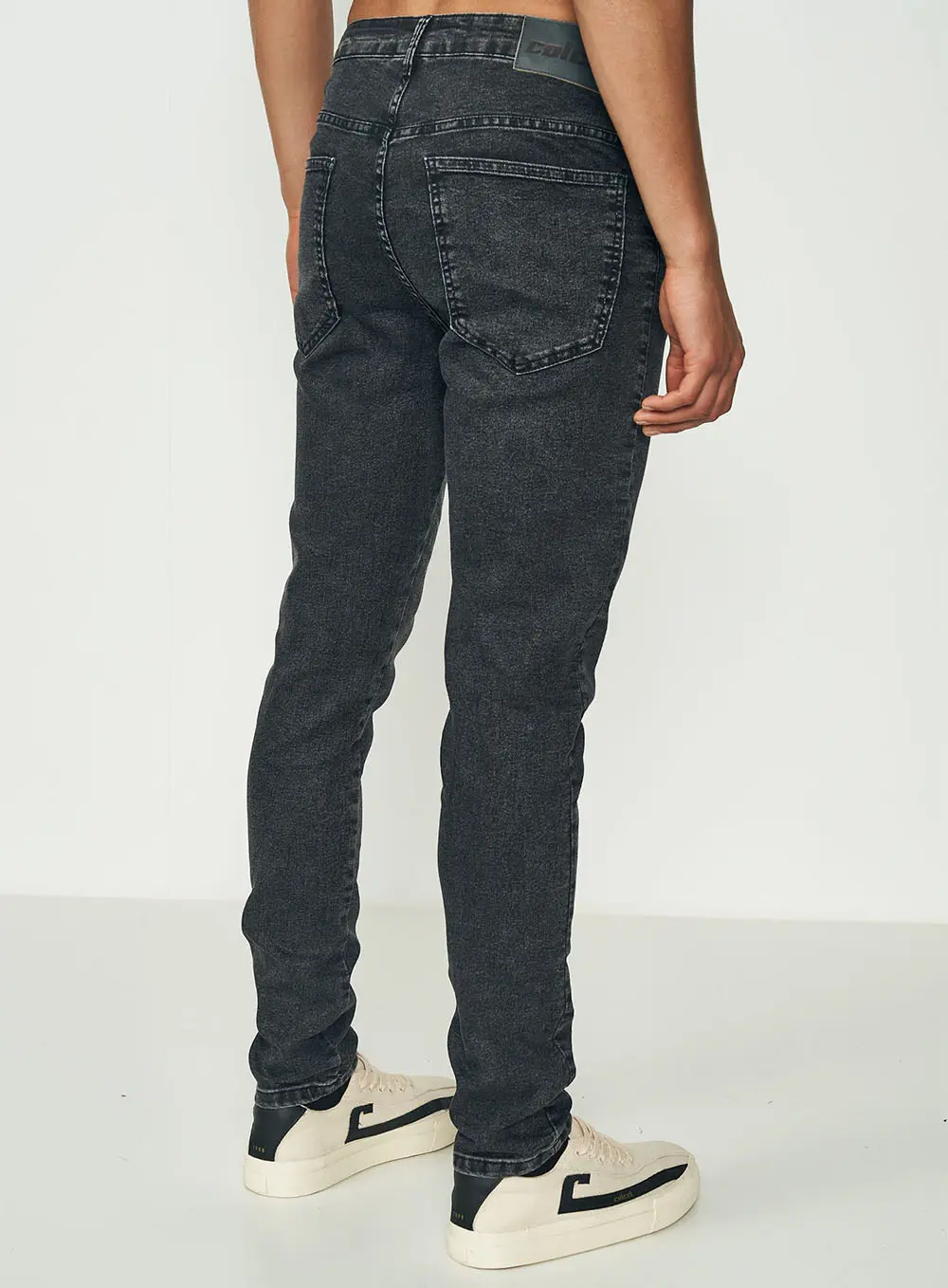 Calça Jeans Super Skinny Indigo Preto